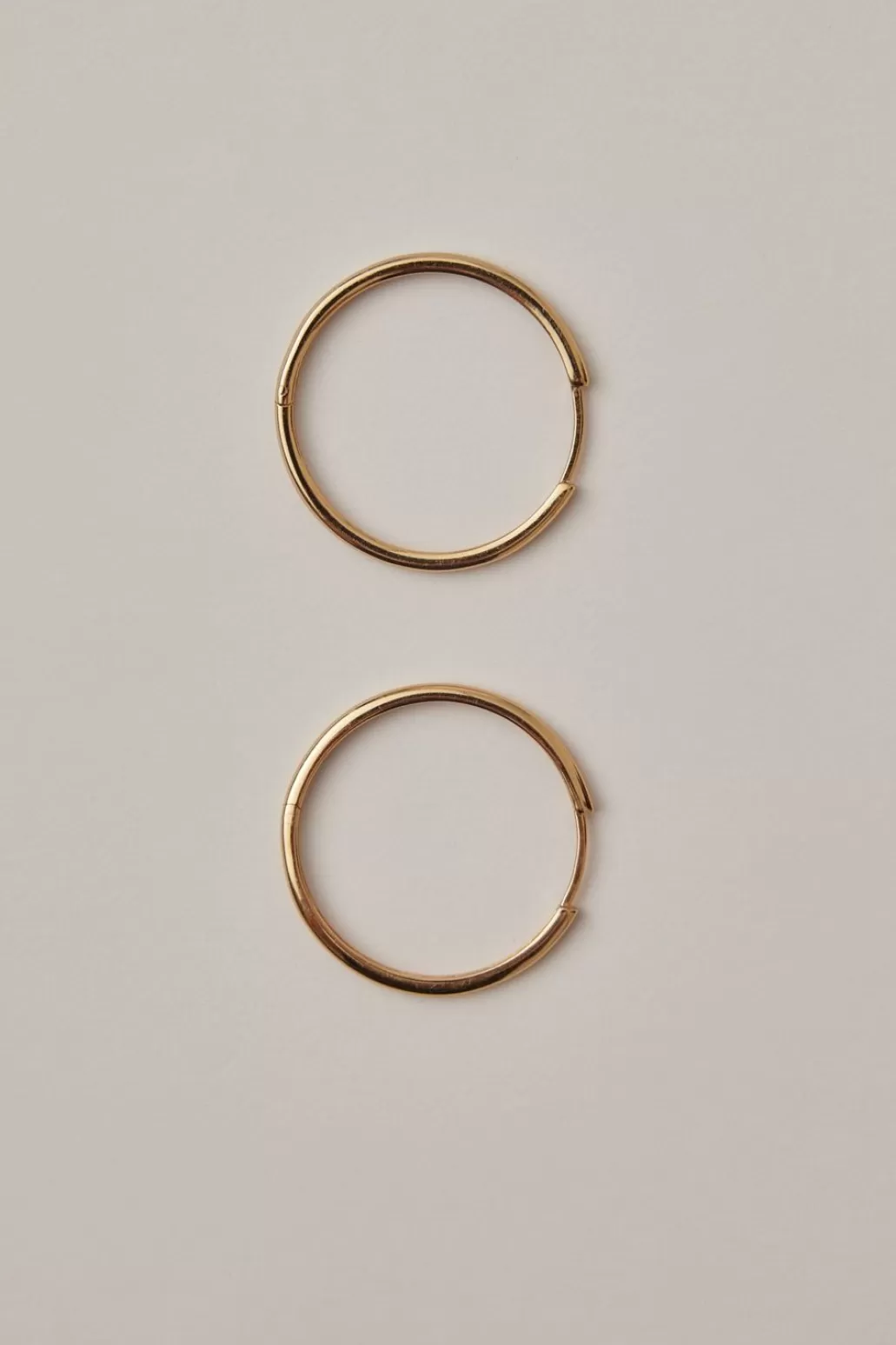 Best Englund1917 - Classic Gold Hoops Large