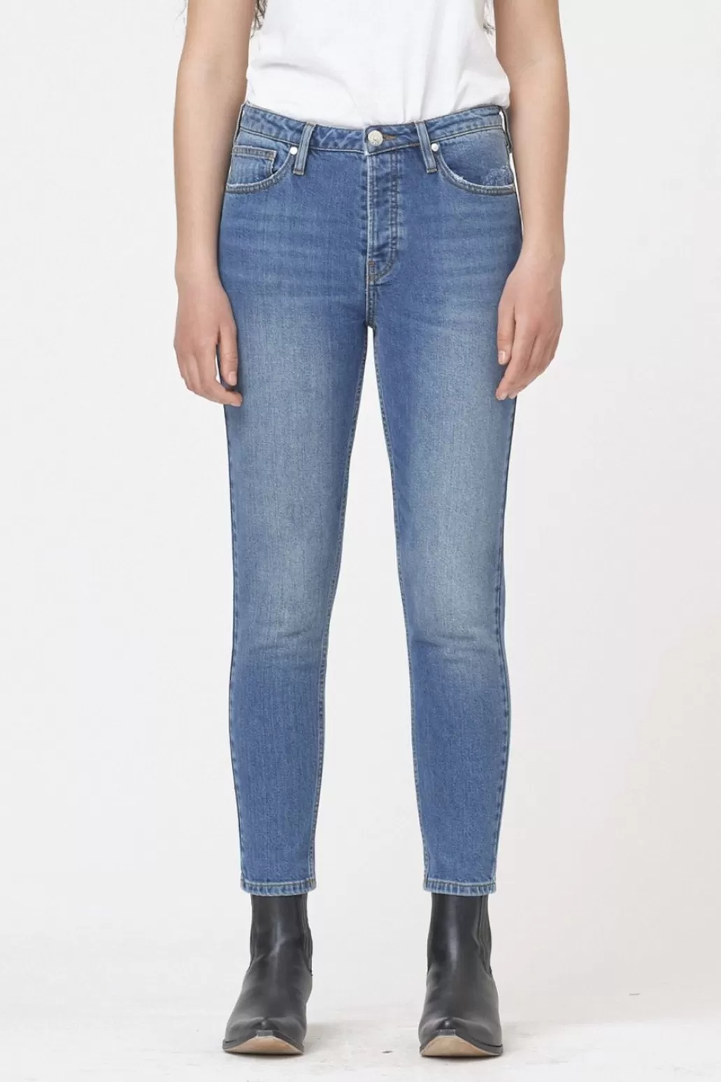 Clearance TOMORROW - Hepburn Jeans Mom Wash Brooklyn - Denim Blue