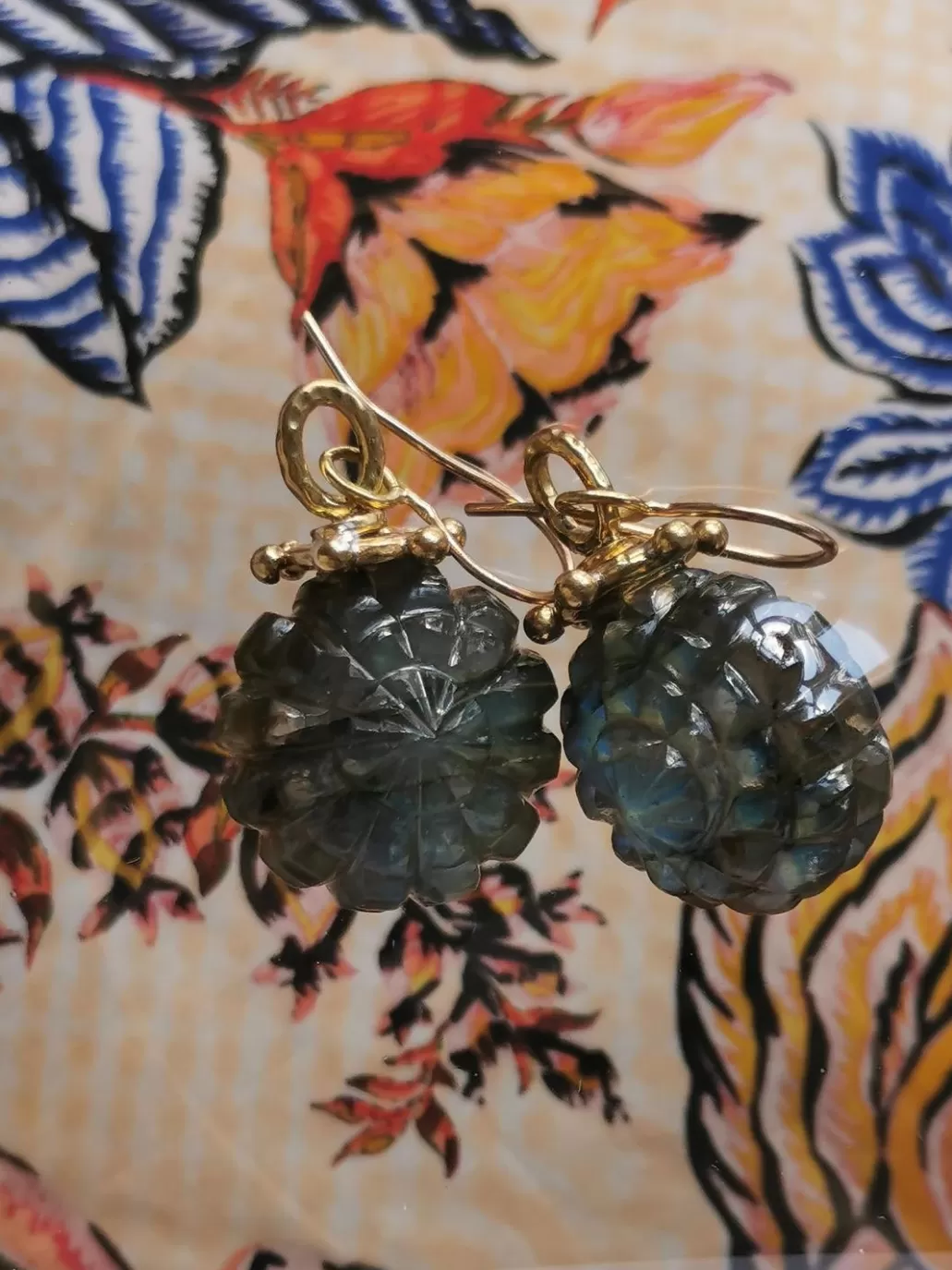 Sale ULLA JOHNSON JEWELLERY - Shell Trochus Earring - Labradorite